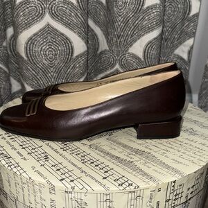 Bally Brown Leather Paradisea Flats